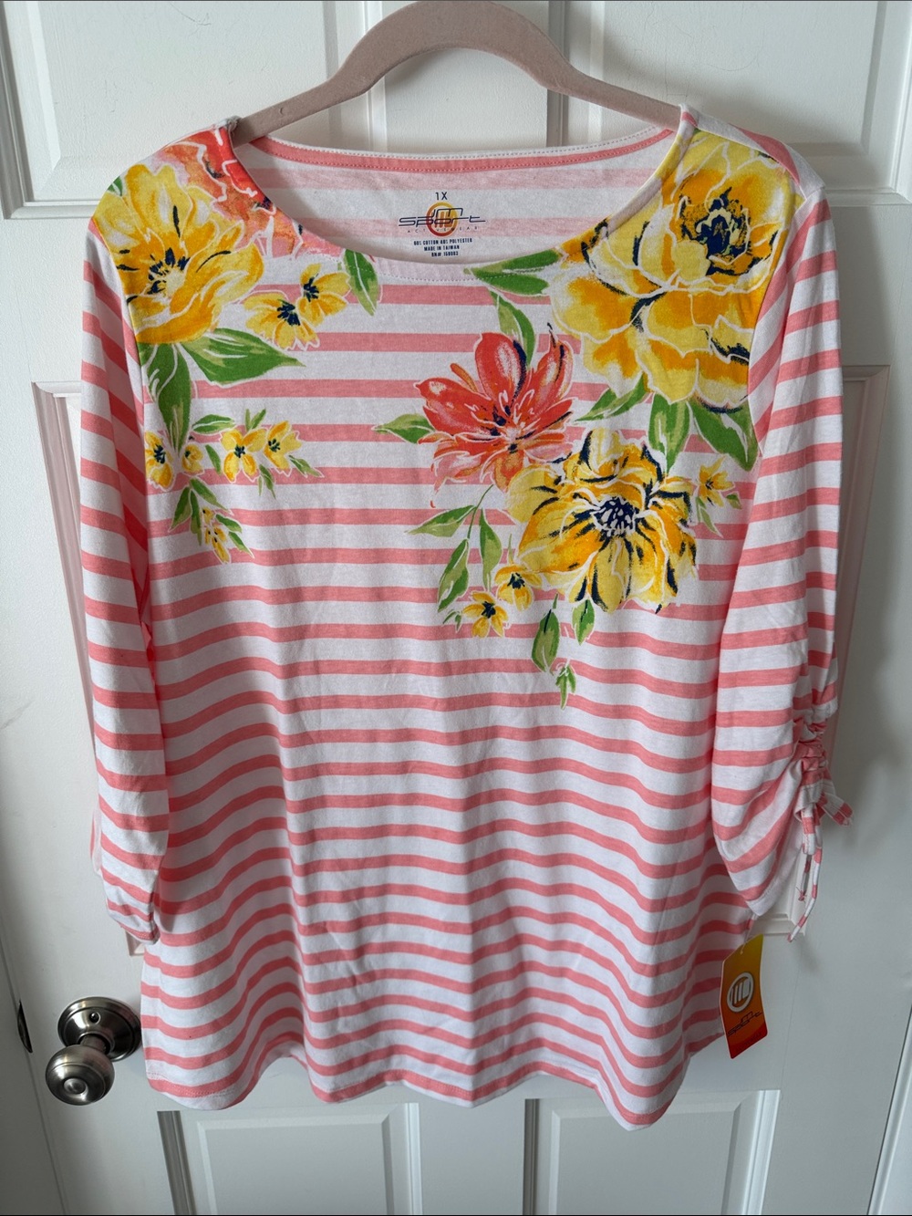 NWT JM Sport Women's Peach/White Striped Floral Three-Quarter Sleeve Top 1X